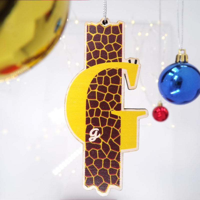 letter g christmas tree decoration
